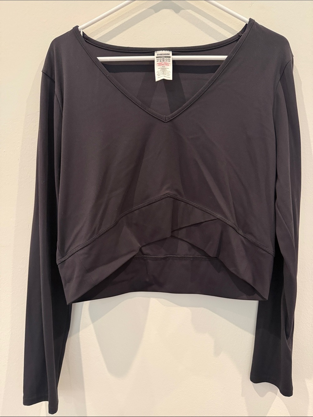 Gymshark Black V-Neck Long Sleeve Crop Top